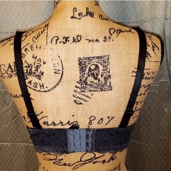 Youmita 36D Black Floral Lace Overlay Plunge Bra NWT - Picture 4 of 7